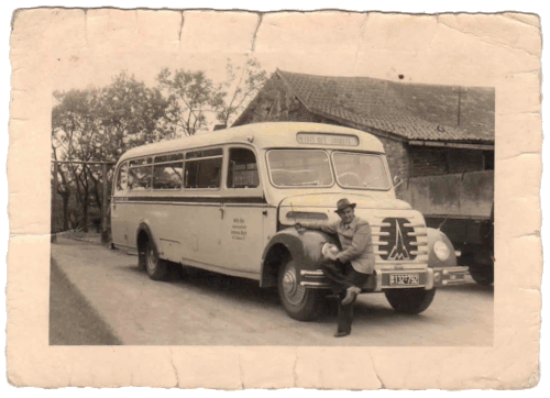 Historischer Bus